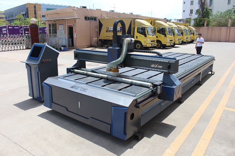 购买铝板雕刻机时DB电竞要注意哪些事项